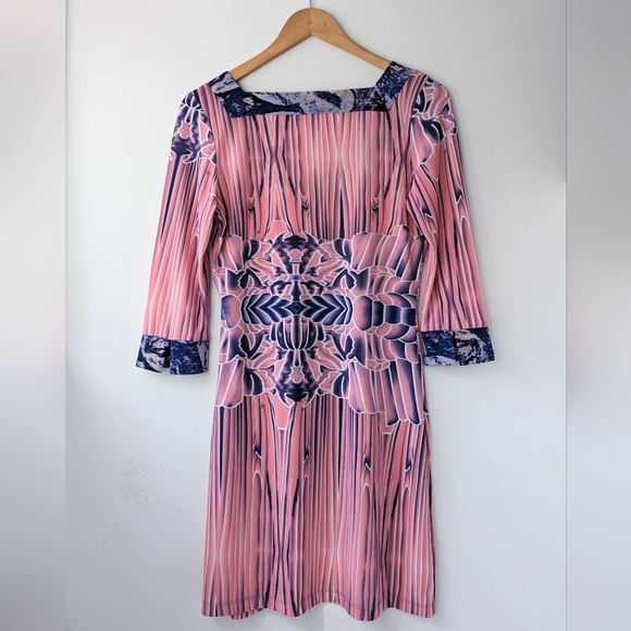 BCBGMaxAzria Graphic Print Dress - Picture 7 of 11